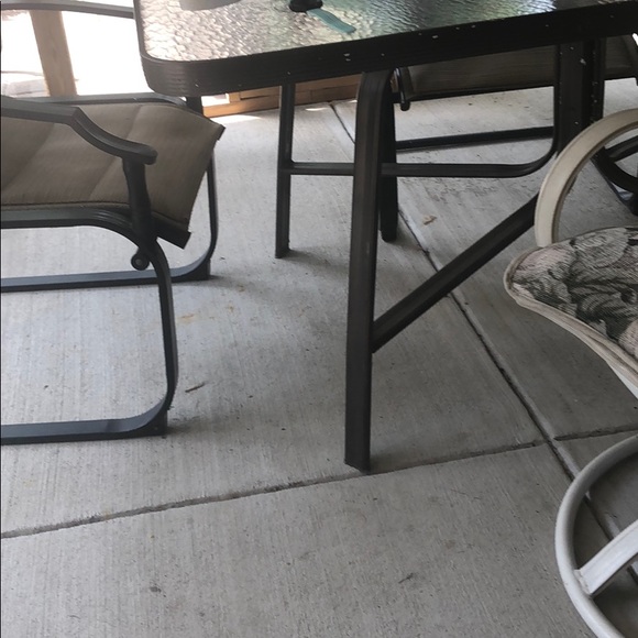 Meet your Posher, Julie - Picture 1 of 1